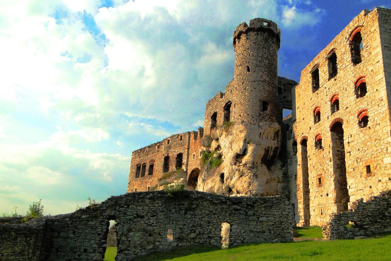 Skalny Apartamenty, Pokoje Ogrodzieniec Buitenkant foto