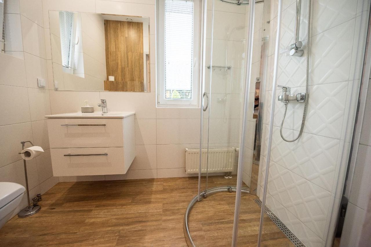 Skalny Apartamenty, Pokoje Ogrodzieniec Buitenkant foto