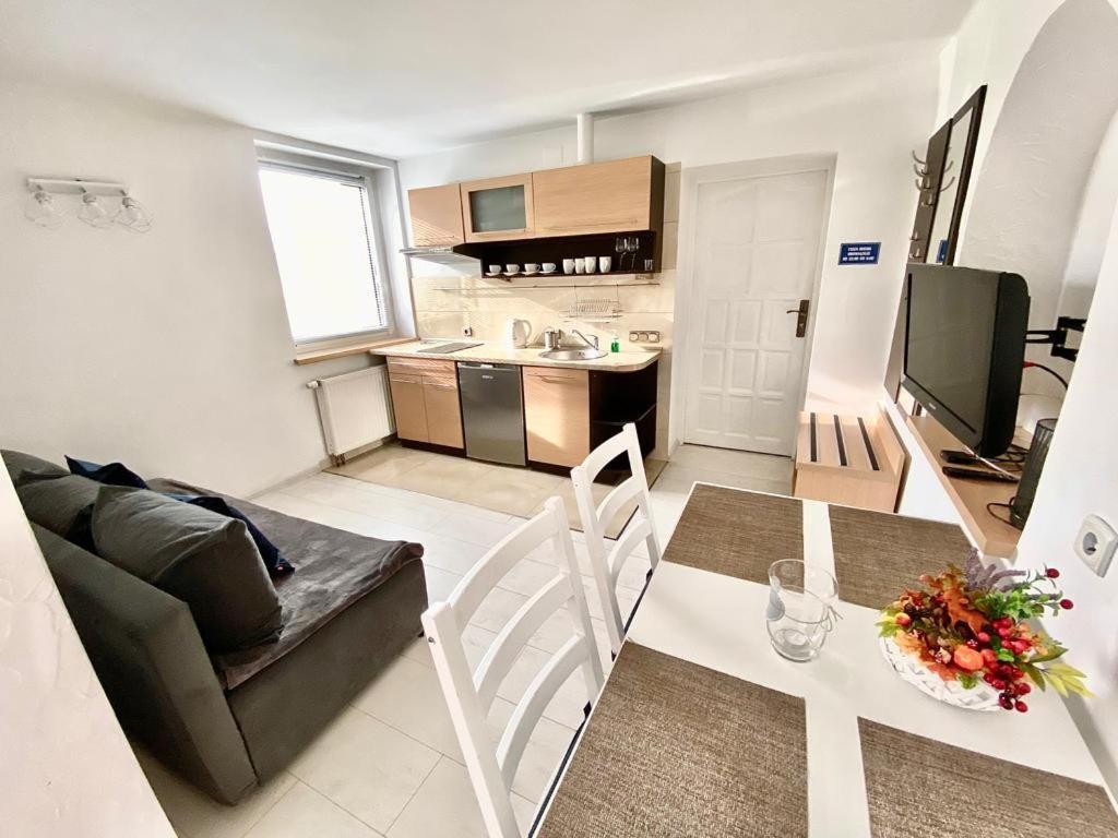 Skalny Apartamenty, Pokoje Ogrodzieniec Buitenkant foto